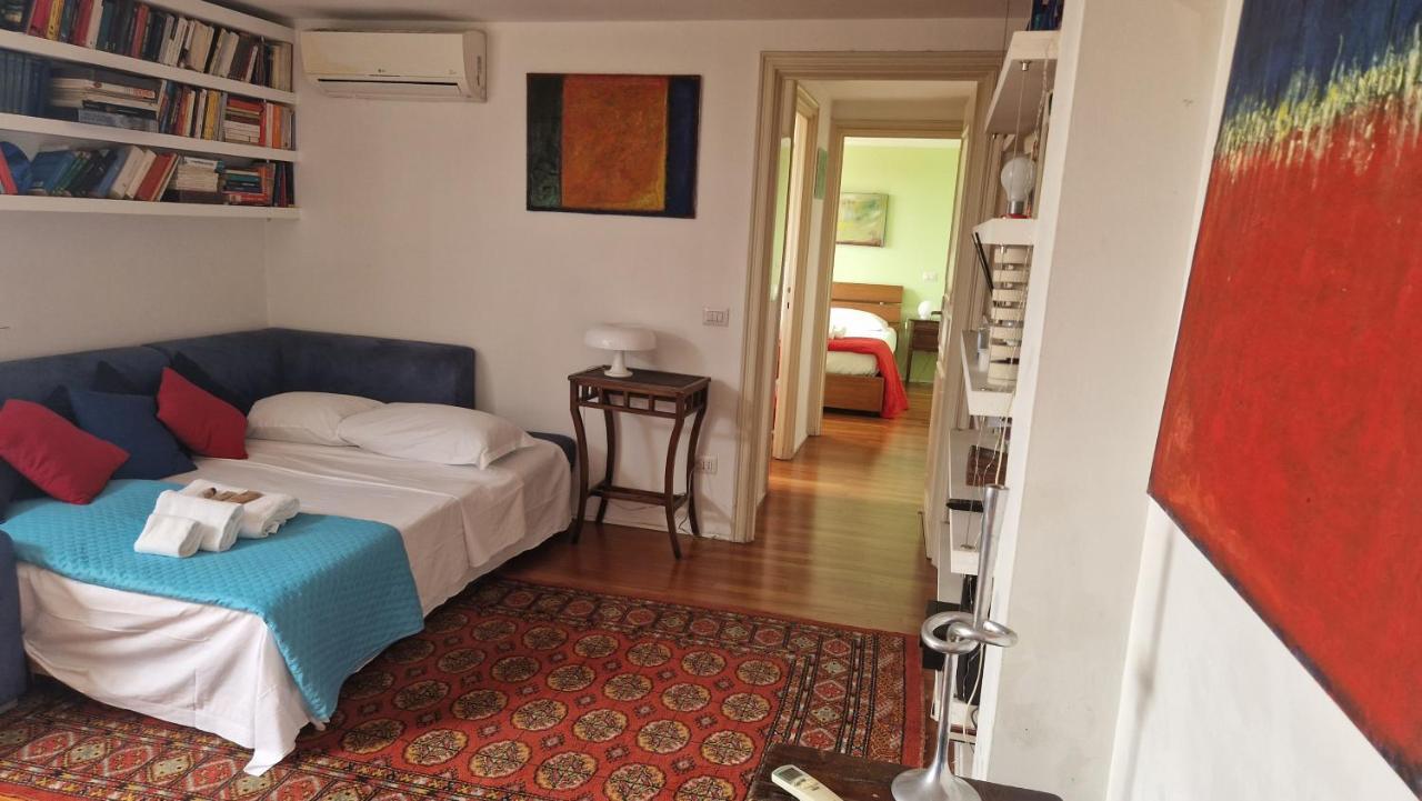 Casa Di Libri - Delizioso Appartamento A 10 Min Da Trastevere Rome Buitenkant foto